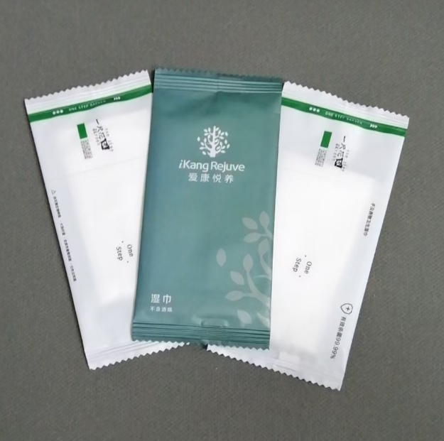 Factory Customized Logo Printable Advertising 1Pc Wet Wipes for Advertisement Internet Cafe Restaurant 图4
