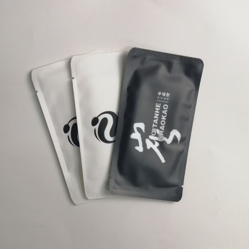 Factory Price Custom Eco-Friendly Four Side Sealed 2 Piece Wet Wipes for Aviation Catering Commercial Advertisement Cleansing 图4
