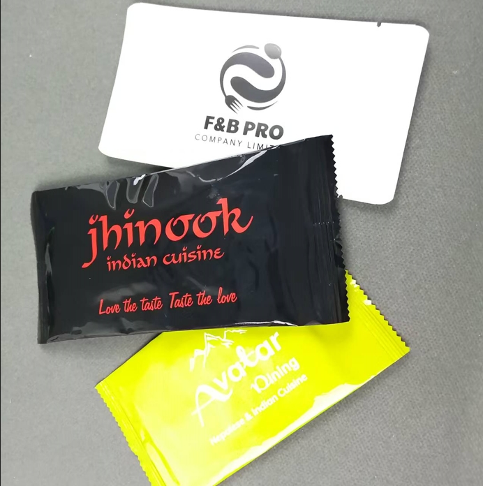 Hot Sale 1pc Large 25x25cm Thickened Wet Towel Factory Custom Logo Made of Polyester for Chain Catering & Hot Pot Shops 图2