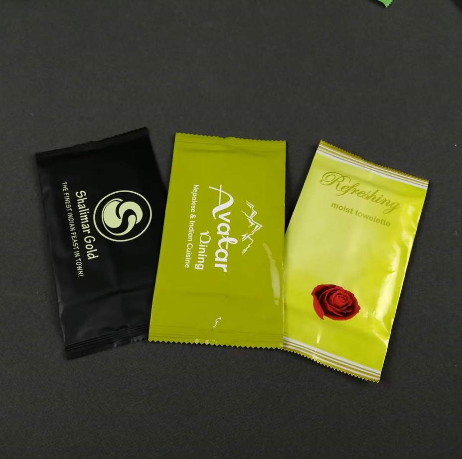 Hot Sale Factory Custom Design Private Label Eco Friendly Cleaning Single Wet Wipes for Hotel Restaurant Travel 图5
