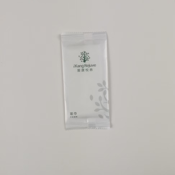 Hot Sale Factory Customize Logo Printing Small Order Advertisement Single Piece Wet Wipes for Commercial Promotion 图3