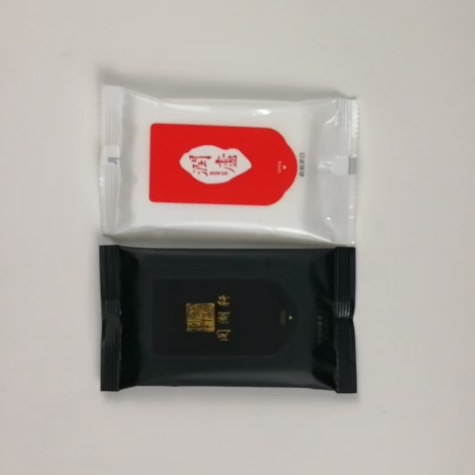 OEM Factory Custom Logo Wet Wipes Eco-Friendly 3pcs or 5pcs for Travel Hotel Catering Advertising