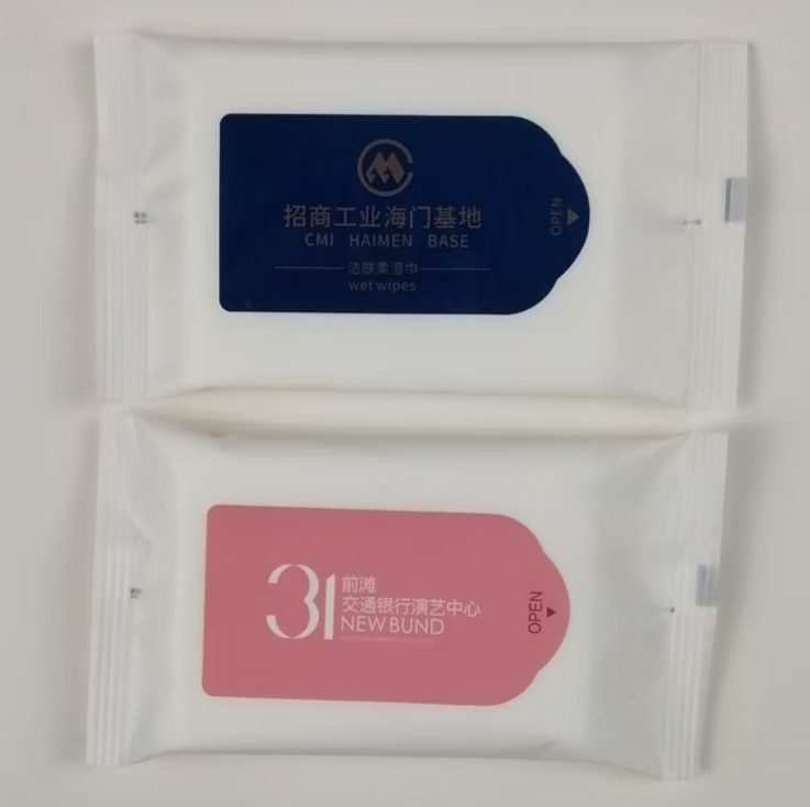 OEM Factory Custom Logo Wet Wipes Eco-Friendly 3pcs or 5pcs for Travel Hotel Catering Advertising 图3